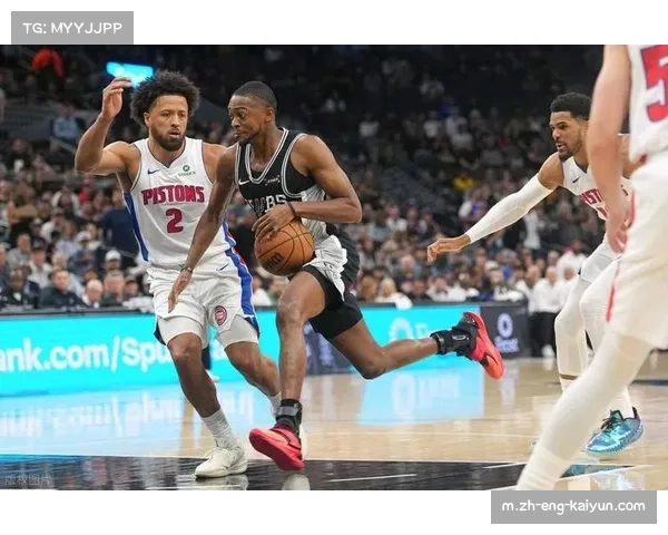 活塞构建防守压迫体系 坎宁安杜伦挡拆驱动攻防转换洪流